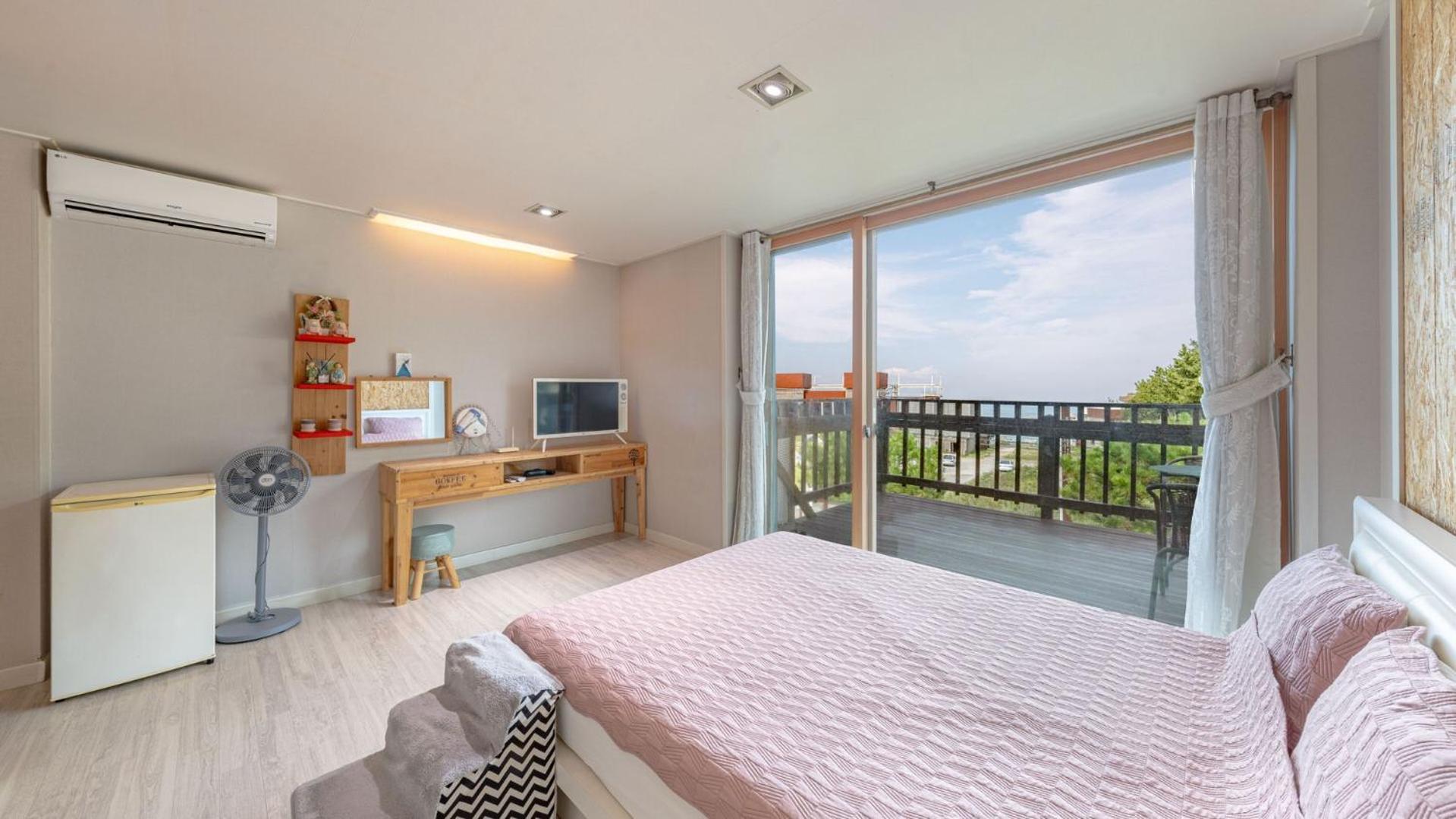 Goseong Sea&Star Pension Eksteriør billede